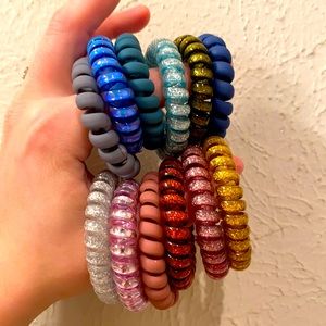 Twelve Spiral No Trace Hair Ties NWOT